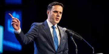 Abdixhiku: Nëse VV dhe PDK vendosin të ketë garë për presidentin, atëherë shkojmë në zgjedhje