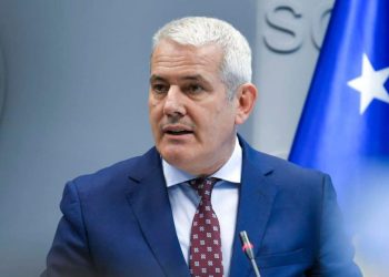 Sveçla: Kërcënimet e Vulinit nuk e zmbrapsin Kosovën