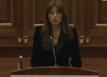 Haxhiu: Qëndresa e familjes Adem Jashari në Prekaz ndryshoi historinë e Kosovës
