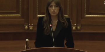 Haxhiu: Qëndresa e familjes Adem Jashari në Prekaz ndryshoi historinë e Kosovës