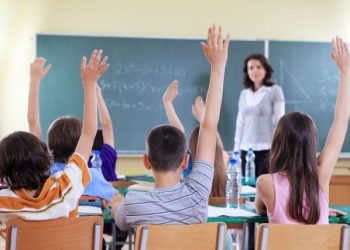 SBAShK-u uron 7 Marsin: Pishtarë të dijes, urime dita e madhe e mësuesit dhe shkollës shqipe