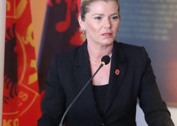 “Po t’i kem tri jeta, nuk do të kem atë ndjesi që e kam pasur në luftë”, ushtarja e UÇK-së tani deputete
