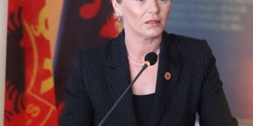 “Po t’i kem tri jeta, nuk do të kem atë ndjesi që e kam pasur në luftë”, ushtarja e UÇK-së tani deputete