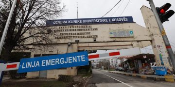 QKUK rikthen tarifën 50 centë për 1 orë parking