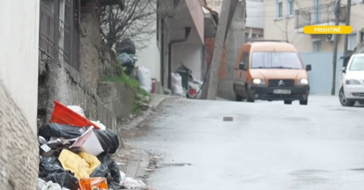 “Dodona” e mbushur me mbeturina, ankohen qytetarët: Mjerim… (VIDEO)
