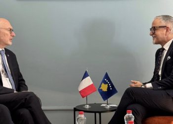 Vitia takon ambasadorin francez, flasin për bashkëpunimin në fushën e shëndetësisë