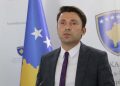 Rrustemi: Ambasadorët të mos ndërhyjnë në Gjykatën Kushtetuese
