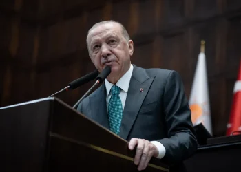 Erdoğani bën thirrje për përfundimin e luftës ShBA-Izrael kundër Iranit para përshkallëzimit të saj