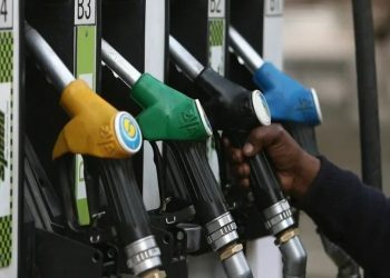 Kusari-Lila: Çmimi i naftës në rënie, nuk mund të kalojë 1,54 €