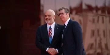 Rama mesazh Vuçiqit: Nëse Kosova preket, preket edhe Shqipëria