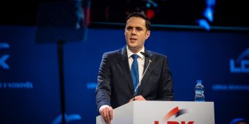 Kurti e ftoi opozitën në takim, reagon Abdixhiku