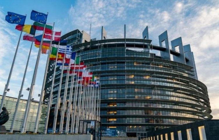 KE konfirmon heqjen e të gjitha masave ndaj Kosovës