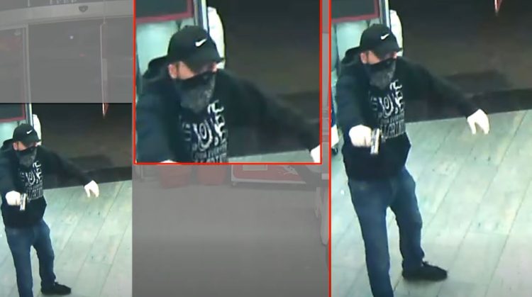 I ra maska në momentin e grabitjes, policia i publikon pamjet dhe e shpall në kërkim hajnin