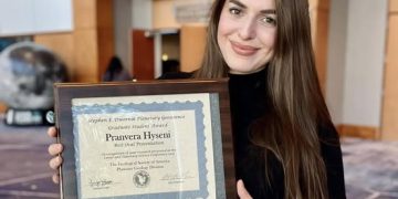 Pranvera Hyseni shpërblehet me çmimin “Stephen E. Dwornik” në ShBA