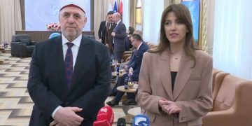 Haxhiu viziton Tërnavën, uron qytetarët për Fitër Bajramin