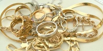 Vidhen stoli ari në një shtëpi në Leshan të Pejës