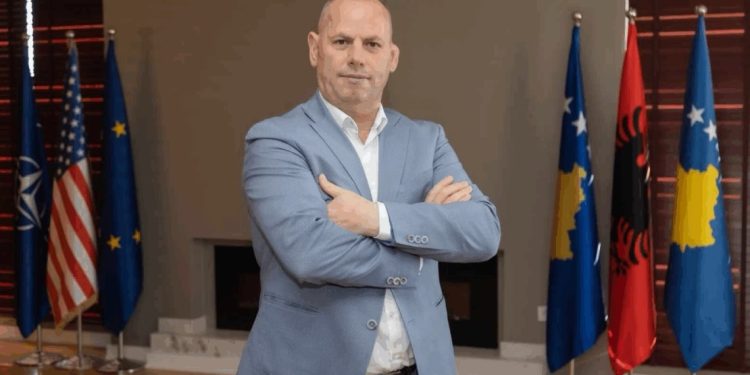 Lladrovci paralajmëron Hamzën: Veprime të pa ndryshuara, rrezikon lidershipin e PDK-së