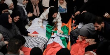 Nga nazistët e Lindjes së Mesme: u m@sakruan teksa po blinin ëmbëlsira për Bajram…