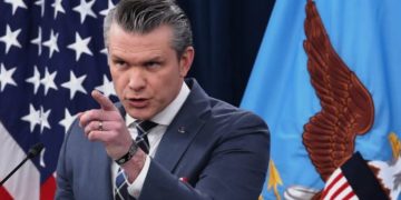 Hegseth kërcënon: Sot “para Bajramit” do të jetë vala më e madhe e su*lmeve ndaj Iranit