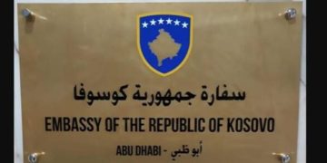 Ambasada e Kosovës në Abu Dhabi kërkon nga qytetarët të njoftojnë nëse janë larguar nga shteti