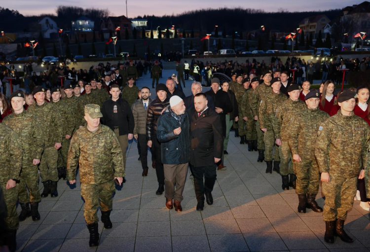 Maqedonci: Manifestimet për Epopenë i përmbyllëm në Prekaz – vendin ku historia mori drejtimin e saj