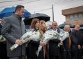 Haxhiu dhe Konjufca nderojnë vi*ktimat e m@sakrës së Podujevës