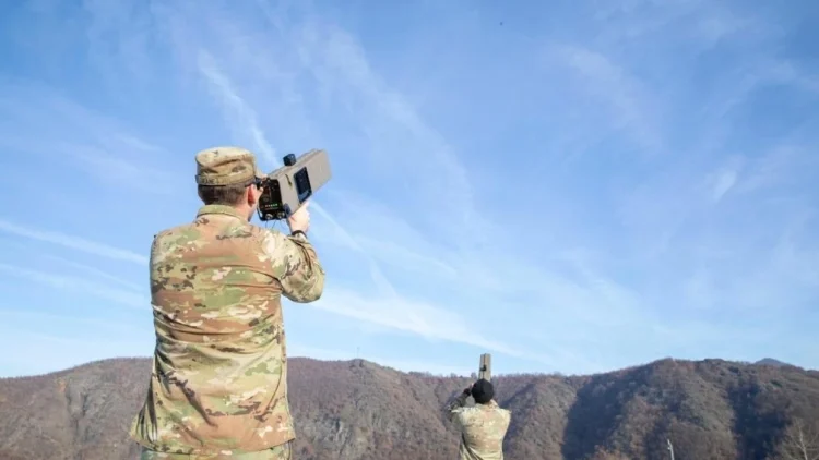 Konfiskohet një dron i paidentifikuar në Muqibabë, KFOR-i: Hetimi është përgjegjësi e Policisë