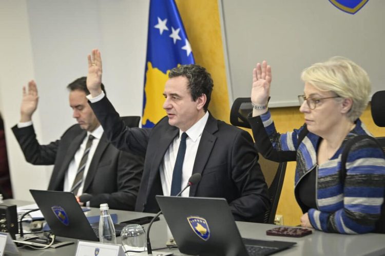 Qeveria miraton disa projektligje