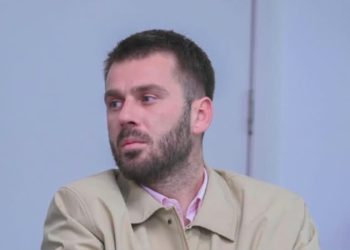 Shpërndarja e Kuvendit dhe procedurat kushtetuese