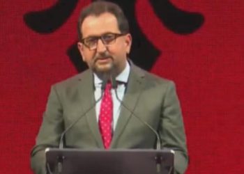 Çoku: Korridori VIII po ndërtohet me ritëm rekord, kritikat e opozitës jo serioze