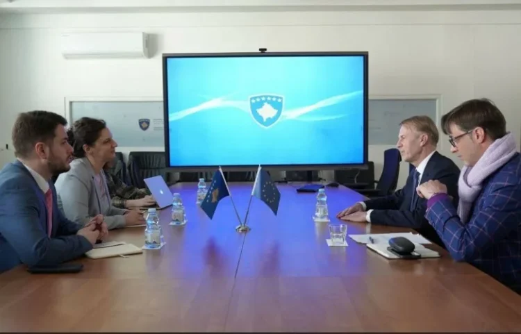 Rizvanolli takon ambasadorin Aivo Orav në përfundim të mandatit