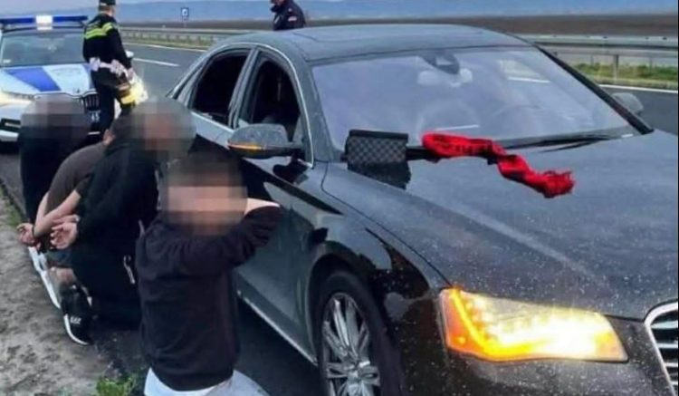 Lirohen 4 shqiptarët e arr*estuar në Serbi