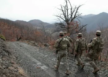 Ushtarët amerikanë në kufirin e Kosovës, KFOR-i