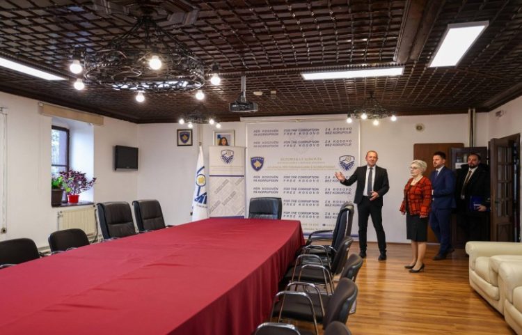 Gërvalla: Qasja jonë ndaj korrupsionit nuk njeh tolerancë