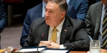 Lufta në Iran, Pompeo përmend fushatën e NATO-s në Kosovë