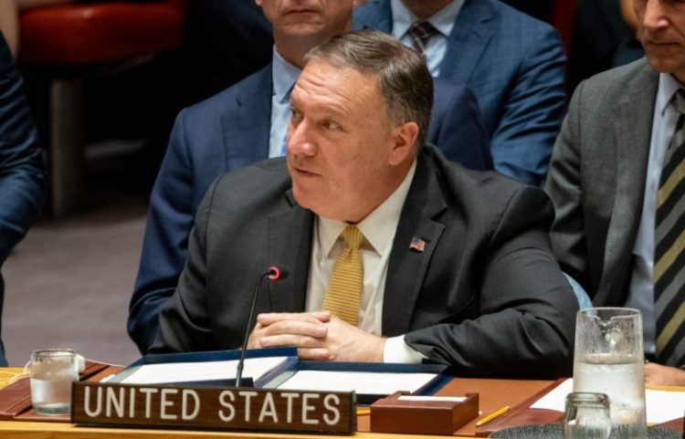 Lufta në Iran, Pompeo përmend fushatën e NATO-s në Kosovë