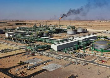 Bllokada në Hormuz, prodhimi i OPEC-ut pëson rënie prej 27% gjatë marsit