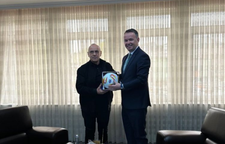 Ademi kërkon përshpejtimin e punimeve në stadiumin `Adem Jashari`