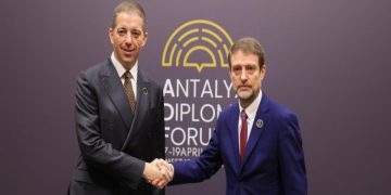 Hoxha takon Gjuriqin, Kosova dhe Lugina e Preshevës në qendër të diskutimit