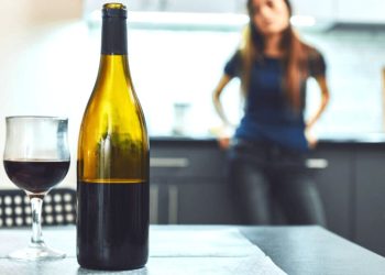 Tradhtia, al*kooli e dr*oga – shkaktarët kryesorë të divorceve, 137 raste për një mua