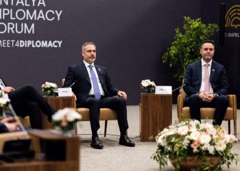 Konjufca: Aty ku ka këŕcënim të sigurisë, asgjë nuk ecën përpara