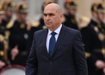 Gjashtë ministra dhe zv.kryeministri në Rumani japin dorëheqjen