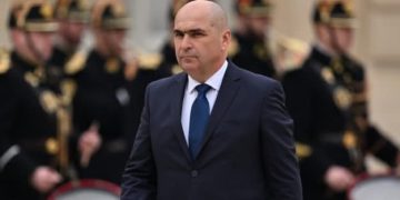 Gjashtë ministra dhe zv.kryeministri në Rumani japin dorëheqjen