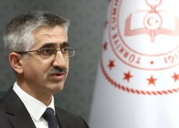 Dy súlmet e arm@tosura në shkolla, Erdogan shkarkon nga detyra zv.ministrin e Arsimit