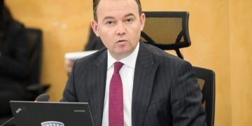 Peci ndan nga 50 euro për fëmijët autikë të Mitrovicës