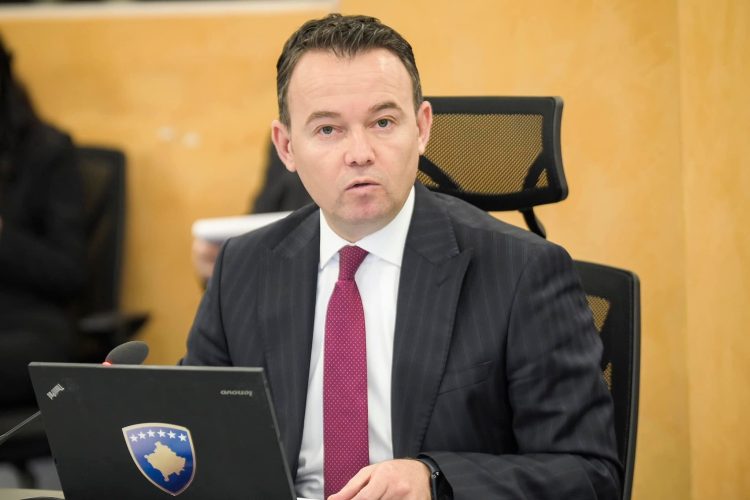 Peci ndan nga 50 euro për fëmijët autikë të Mitrovicës