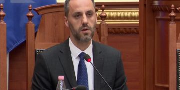 Paralajmërimi i SHBA, Lamallari: S’ka kërcënim real, Shqipëria e sigurt