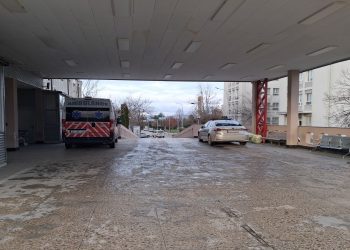 Dy të plagosur me armë zjarri në Veternik, dërgohen në QKUK