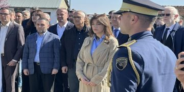Haxhiu bën homazhe në Rezallë: Krimet e Serbisë nuk do të harrohen kurrë