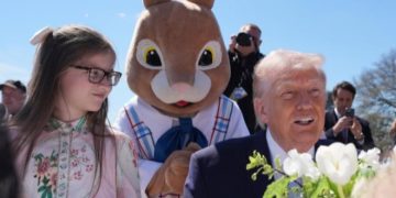 Lufta në Iran, Trump fyerje të pakufizuara midis lepujve gjigantë të Pashkëve! ‘Çmenduri e pakontrolluar’ apo një llogaritje cinike e parapërgatitur mirë?